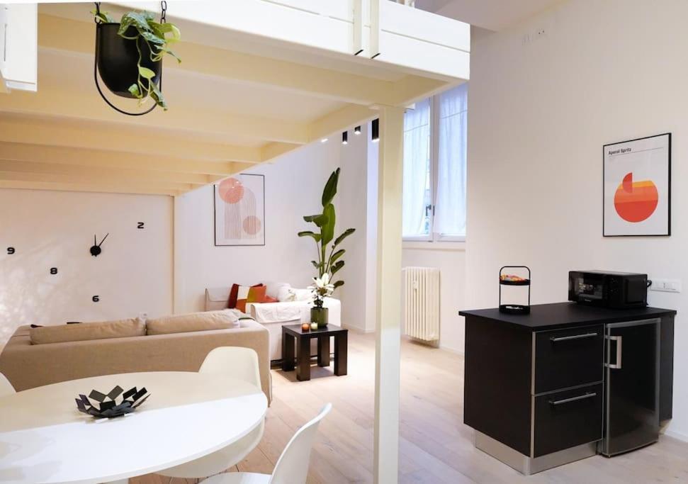 Navigli-Bocconi Spazio Luce Design Apartment Milan Luaran gambar